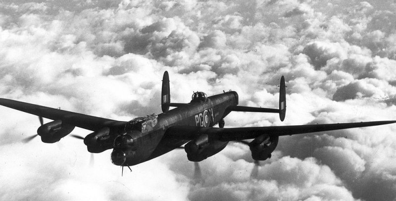 Avro Lancaster.