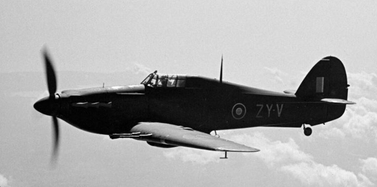 Chasseur de nuit Hawker Hurricane.