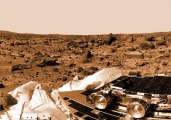 Mars Pathfinder, NASA colors.