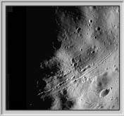Tranchées sur Phobos.
